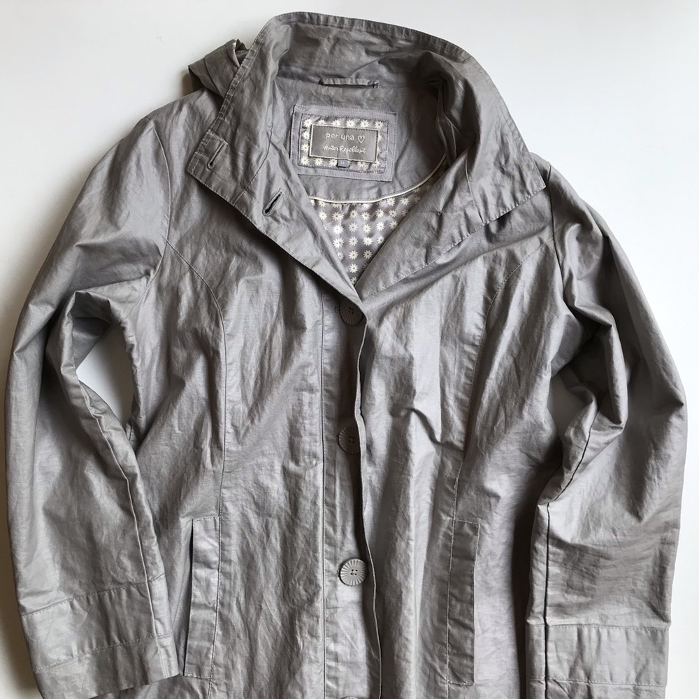 Per Una Raincoat